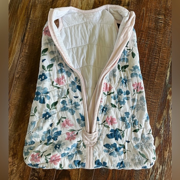 2 sleep sacks 0-6M - Picture 3 of 5